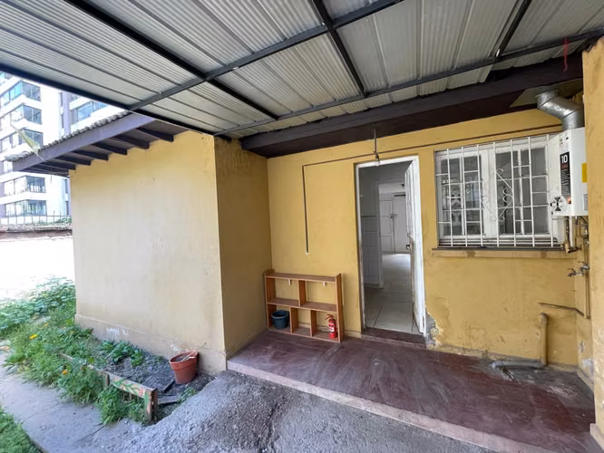 Casa con estacionamiento en Macul - Imagen 16
