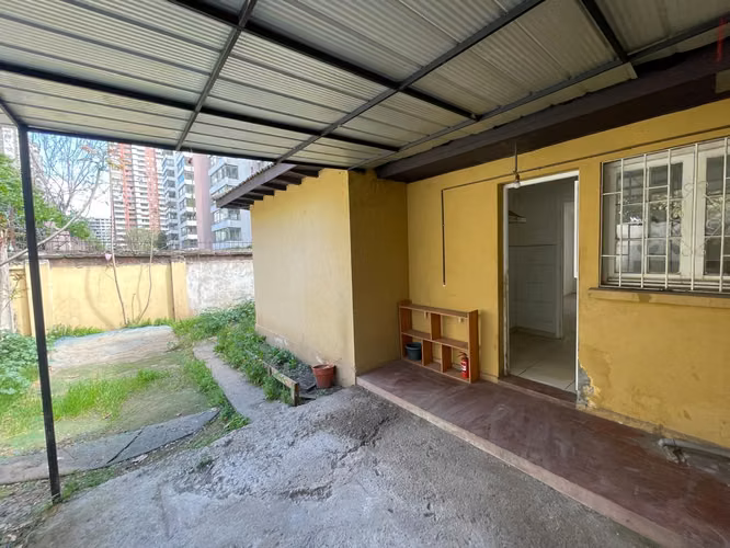 Casa con estacionamiento en Macul - Imagen 17