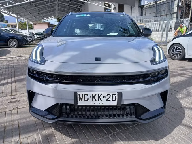 LYNK&CO 06 2027 - Imagen 2