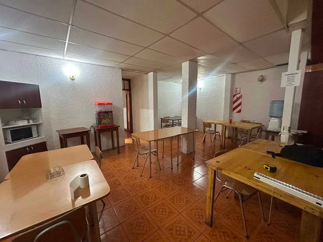 HOTEL PARA 40 PERSONAS (184868)