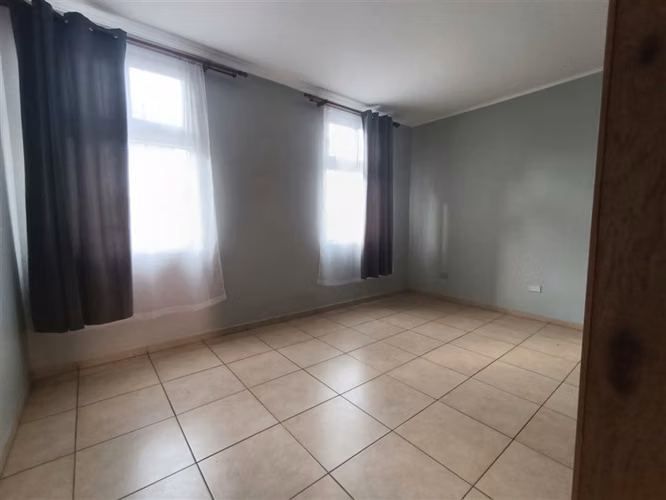 Casa en Venta en Calle Sucre, Ñuñoa. 4D2B - Imagen 8