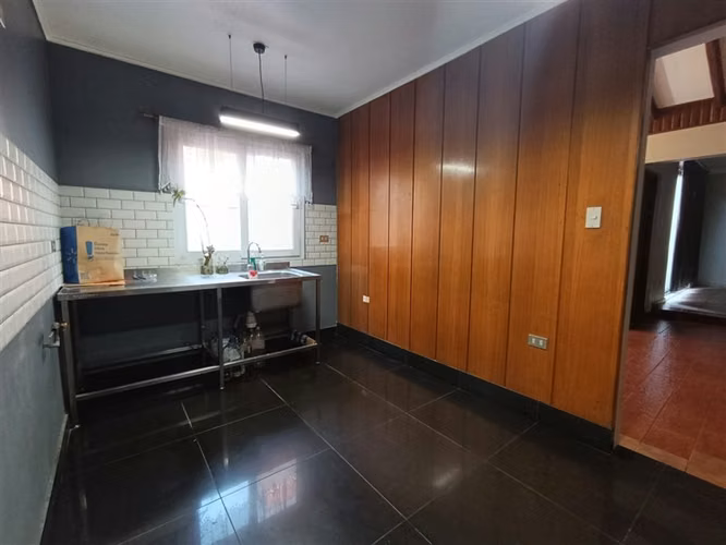 Casa en Venta en Calle Sucre, Ñuñoa. 4D2B - Imagen 5