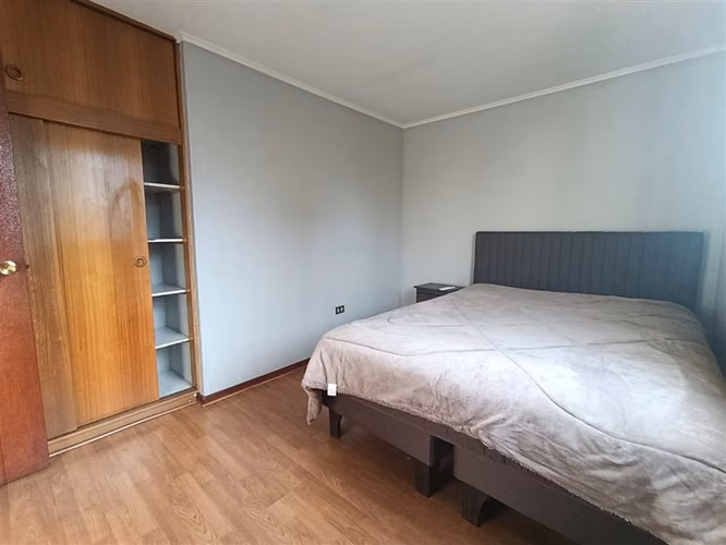 Casa en Venta en Calle Sucre, Ñuñoa. 4D2B - Imagen 13