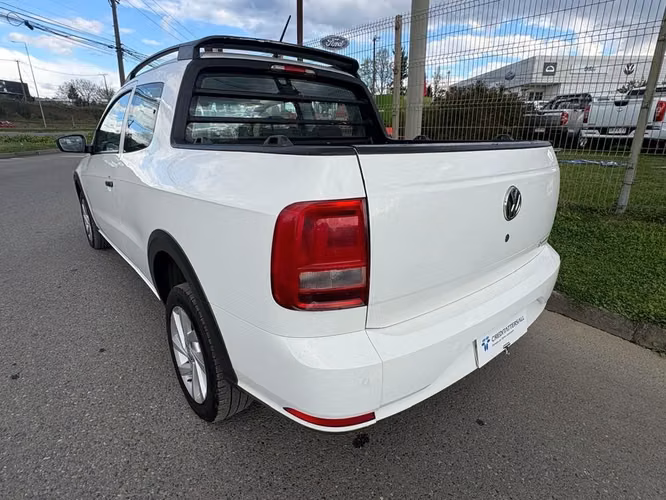 VOLKSWAGEN SAVEIRO 2023