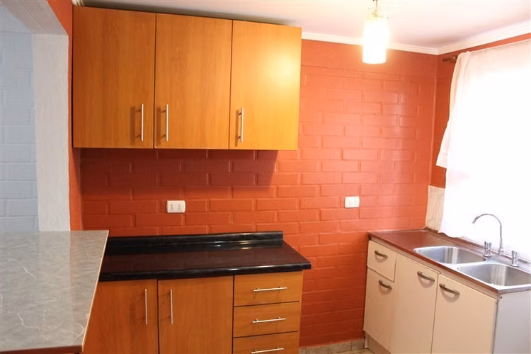 Casa en arriendo de 2 dorm. en Maipú - Imagen 4