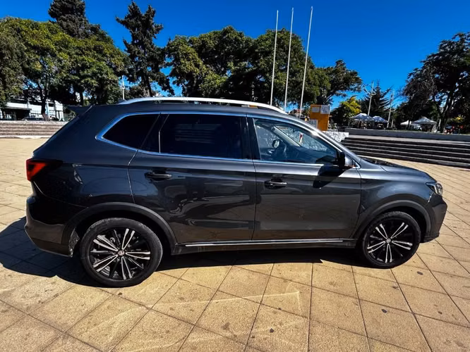 MG RX5 MT1.5 AÑO 2024