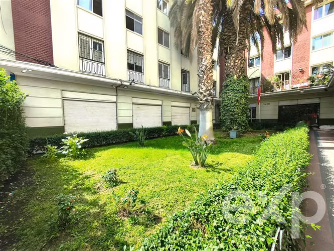 Local Comercial en arriendo a pasos metro Ñuñoa - Imagen 2