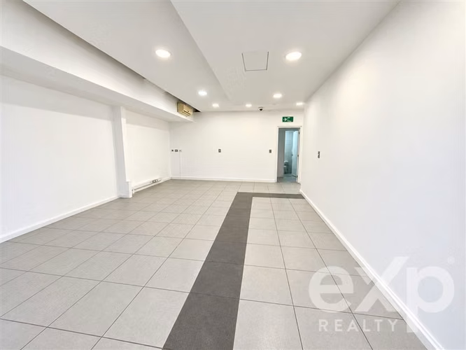 Local Comercial en arriendo a pasos metro Ñuñoa - Imagen 8