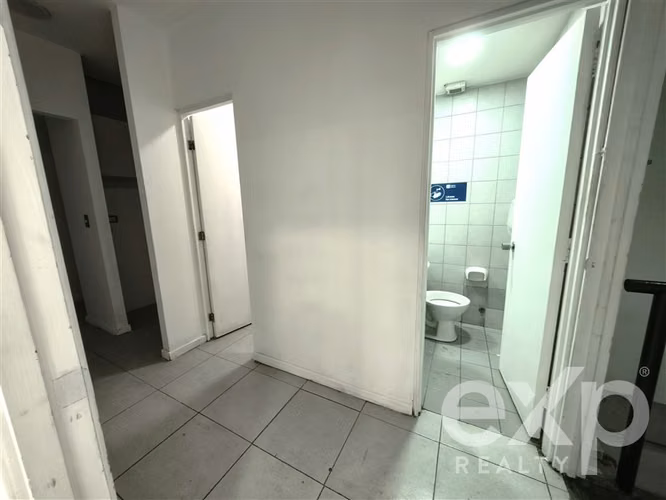 Local Comercial en arriendo a pasos metro Ñuñoa - Imagen 14