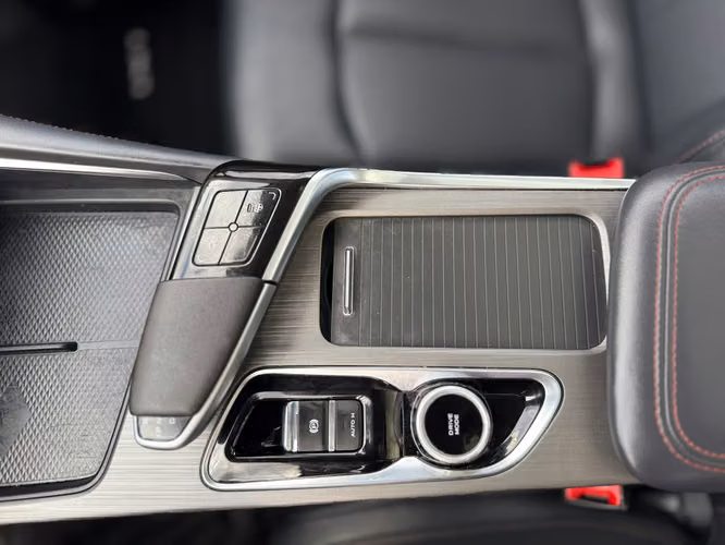 CHANGAN UNI-T ELITE - Imagen 10