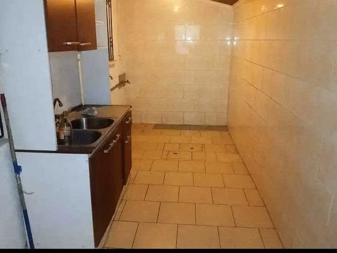 Moderna Casa en Barrio Tranquilo (184889) - Imagen 11