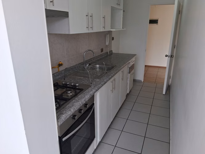ARRIENDO DEPTO. 2 DORMIT 2 BAÑOS- ESTACIONAM - Imagen 6