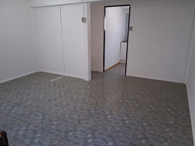 ARRIENDO DEPTO. 2 DORMIT. 2 BAÑOS, ESTACIONAM. - Imagen 4