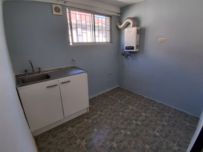 ARRIENDO DEPTO. 2 DORMIT. 2 BAÑOS, ESTACIONAM. - Imagen 6