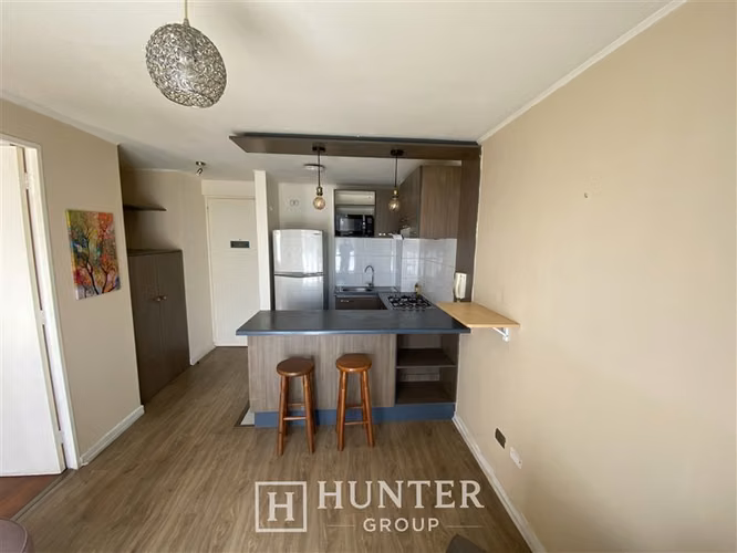 Arriendo Depto 1D 1B Semi Amoblado Metro Rodrigo de Araya - Imagen 3
