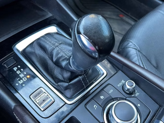 MAZDA 3 SP GTX 2.5 7G 6AT - 2017 | 3538 - Imagen 9