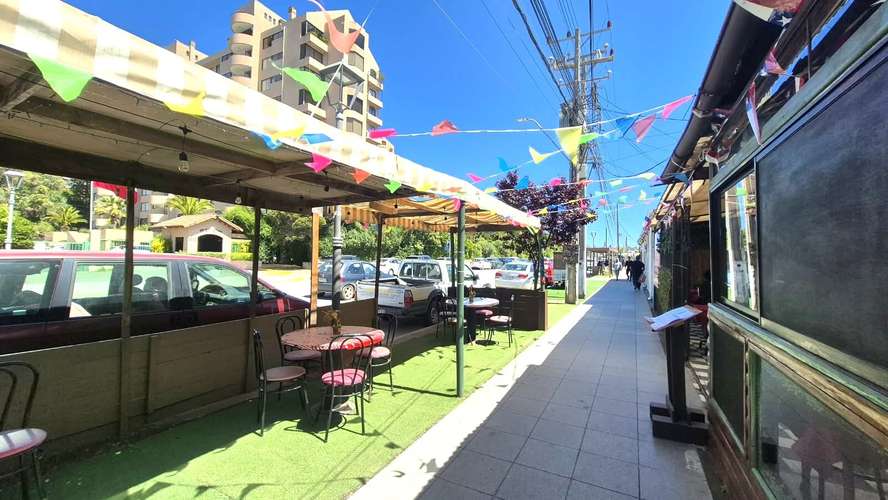 VENTA LOCAL COMERCIAL + DPTO EN AVENIDA PRINCIPAL ALGARROBO