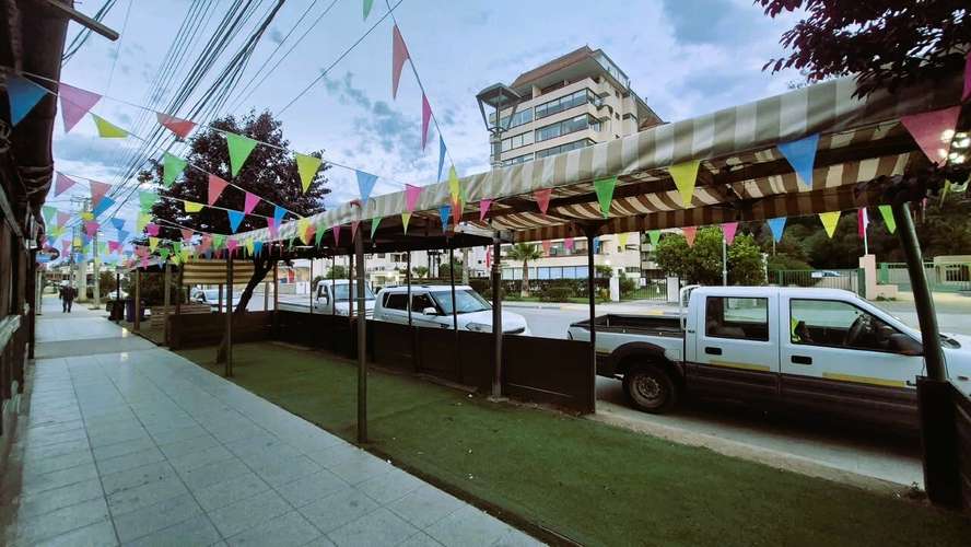 VENTA LOCAL COMERCIAL + DPTO EN AVENIDA PRINCIPAL ALGARROBO - Imagen 5