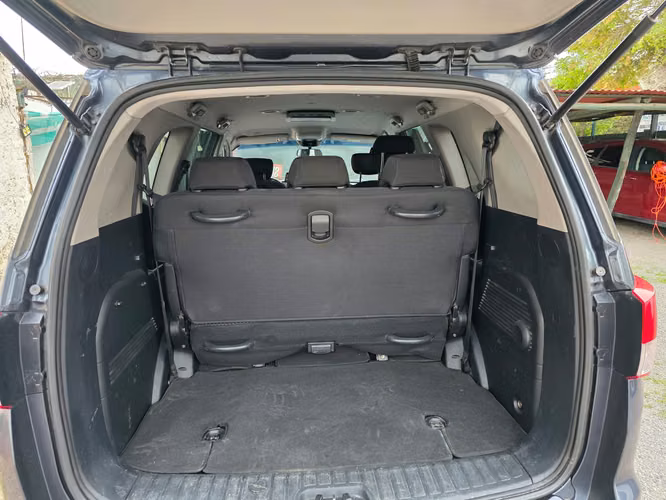 Ssangyong familiar poco kilometraje en OVALLE