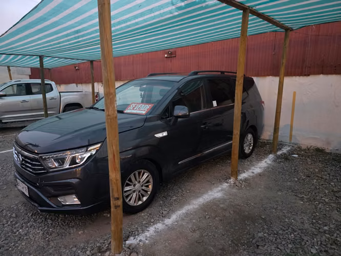 Ssangyong familiar poco kilometraje en OVALLE