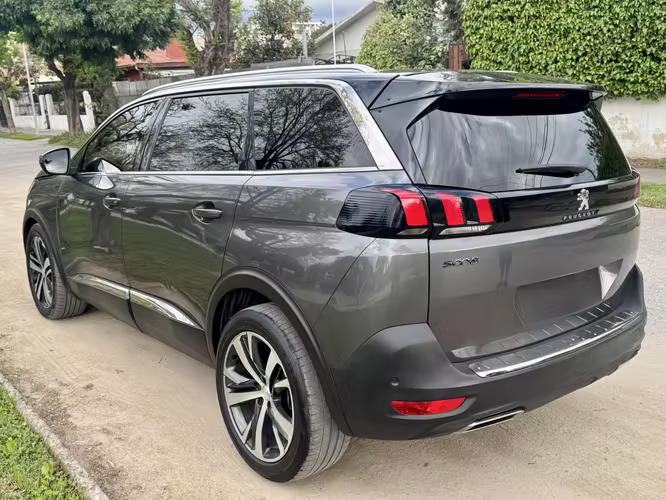 Peugeot 5008 GT 2.0 turbo Diesel, AT. (2019) Oportunidad