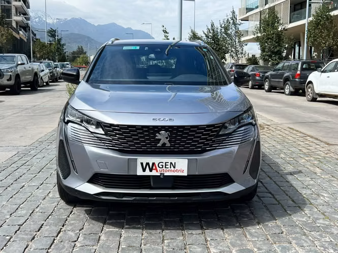 PEUGEOT 5008 ALLURE BLUE HDI 1.5 AT 2024 - Imagen 2