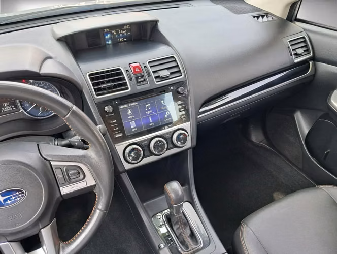 SUBARU XV LIMITED AWD  2.0  AUT  2017 - Imagen 9