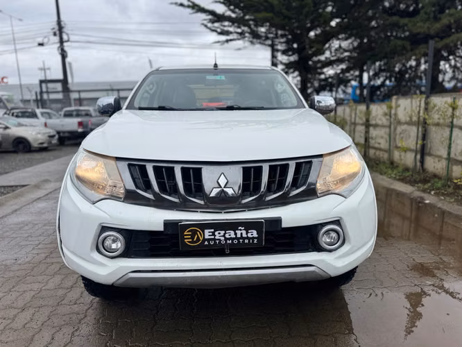 MITSUBISHI L200 2019 - Imagen 2