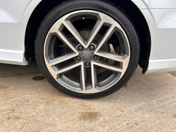 AUDI A3 1.4 TFSI SPORT 4X2 CABRIO 35 S-TRONIC 2018 - Imagen 19