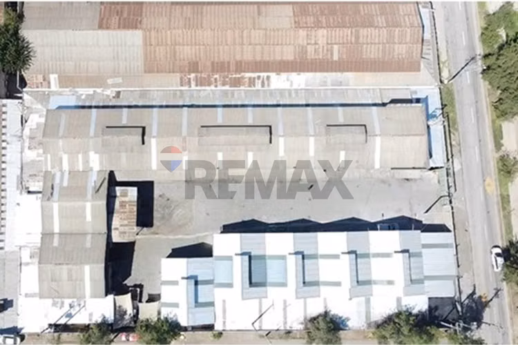 Arriendo propiedad industrial en renca