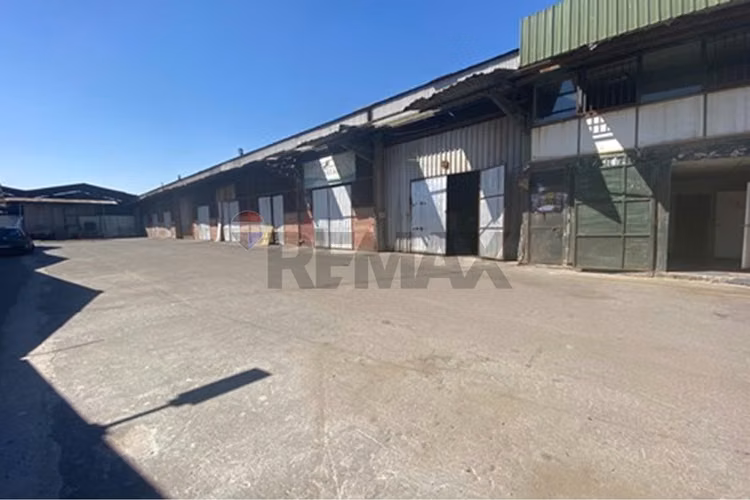 Arriendo propiedad industrial en renca
