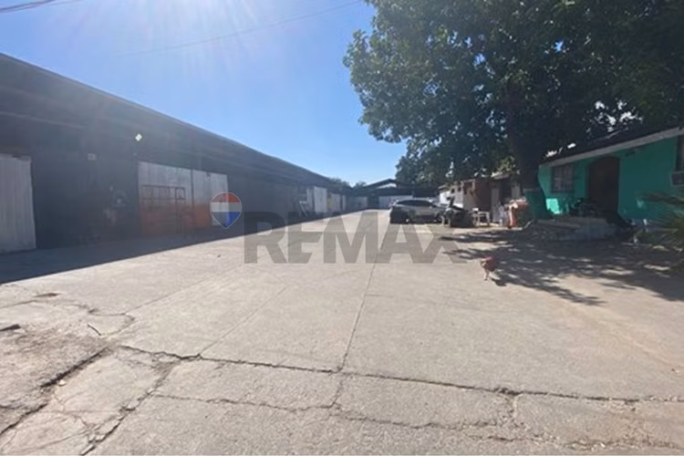 Arriendo propiedad industrial en renca