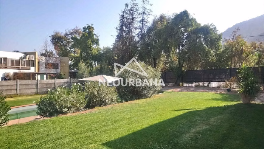 VENTA DE TERRENO EXCLUSIVO EN EL MEJOR SECTOR DE HUECHURABA