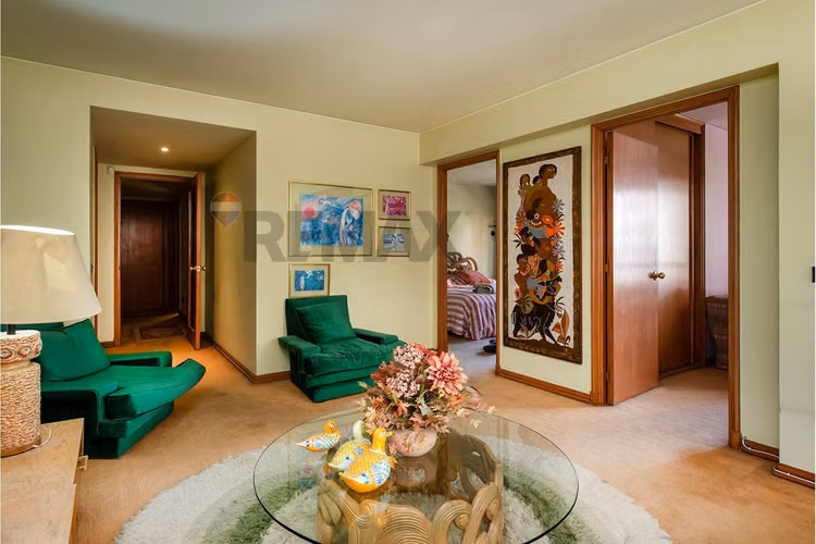 252 m² en el golf | gran potencial de remodelación - Imagen 28