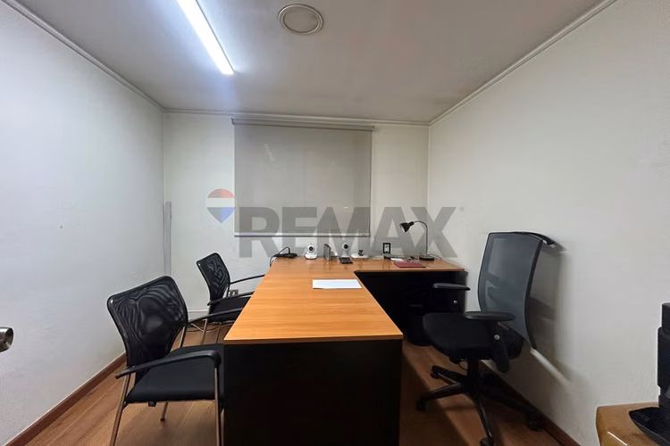 Gran local 287m²: ventas, bodegas y oficinas - Imagen 22
