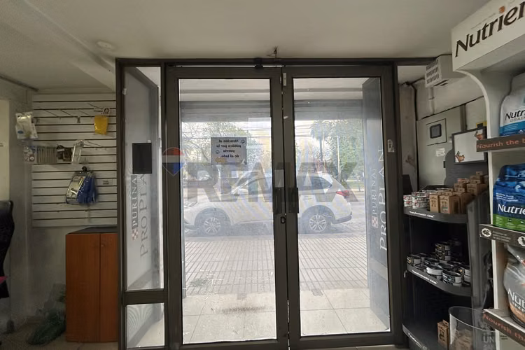 Gran local 287m²: ventas, bodegas y oficinas - Imagen 6