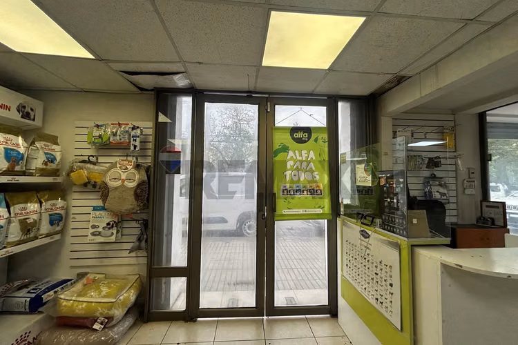 Gran local 287m²: ventas, bodegas y oficinas - Imagen 2