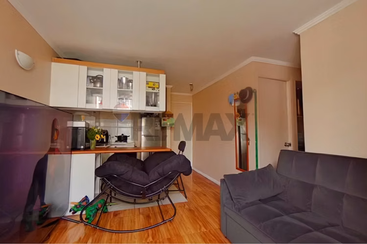 "acogedor depto. en venta en san isidro, santiago"