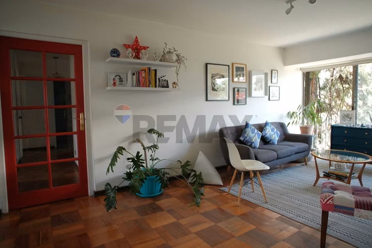 Venta amplio depto 4 d/ 2b/ metro