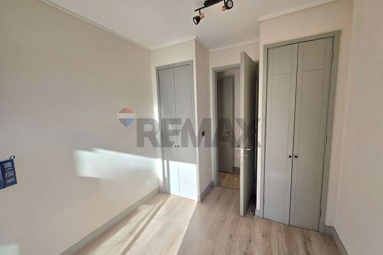 Departamento con jardín - Imagen 9