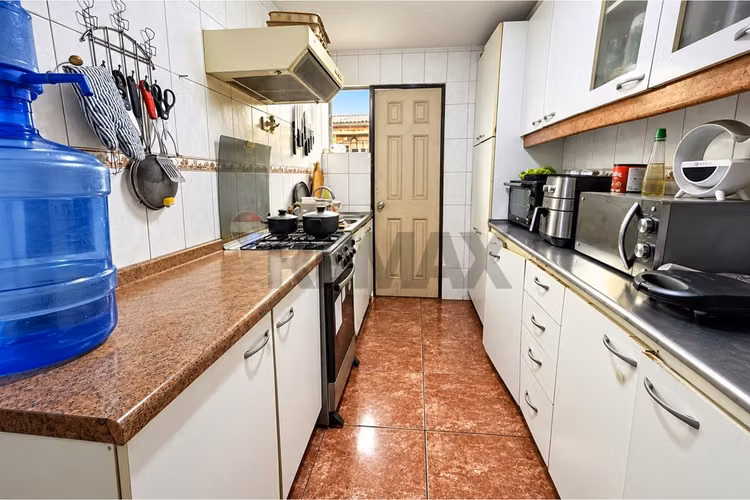 Casa con amplio terreno en san miguel - Imagen 5