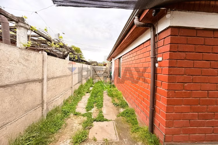 Casa con amplio terreno en san miguel - Imagen 18