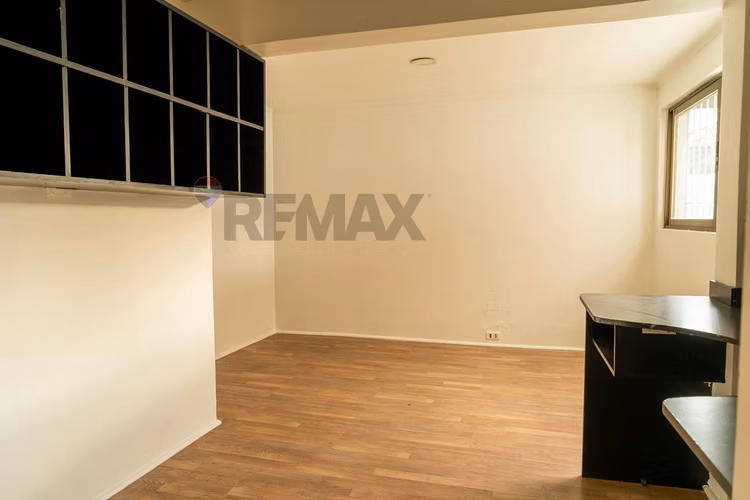 Casa remodelada en pasaje cerrado - Imagen 23