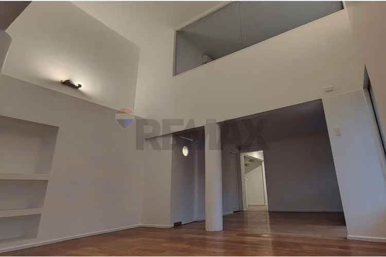 Casa remodelada en pasaje cerrado - Imagen 7
