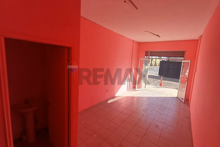Inversión 6 locales comerciales en la pintana.