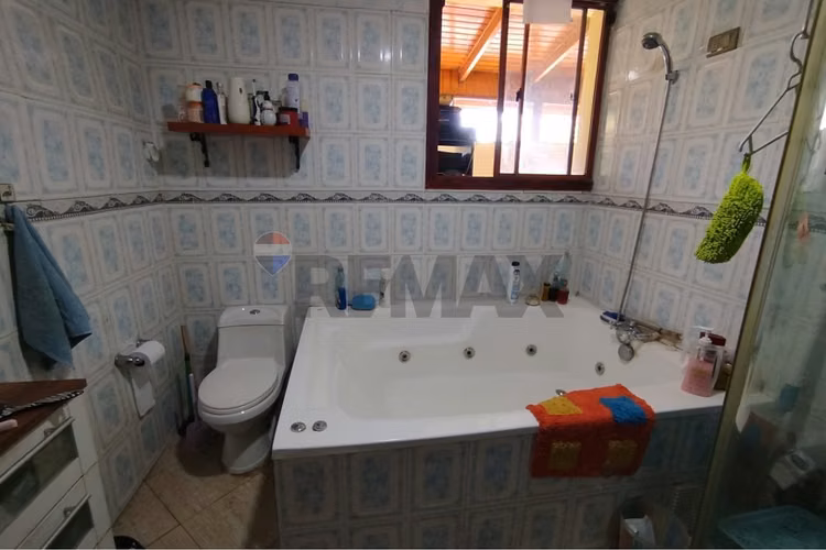 Casa patronal 1050 m2 de terreno, en la cisterna - Imagen 14