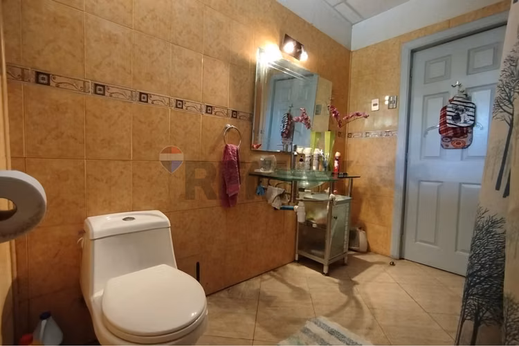Casa patronal 1050 m2 de terreno, en la cisterna - Imagen 20
