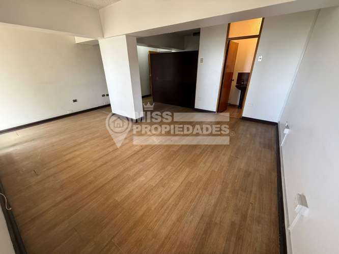 ARRIENDA PROPIEDAD COMERCIAL EDIFICIO BULNES, ANTOFAGASTA - Imagen 17