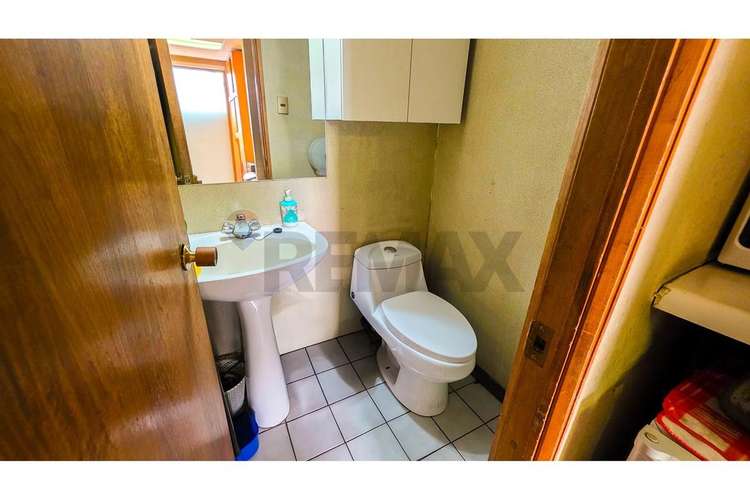 ¡venta oficina en providencia + remodelacion! - Imagen 24