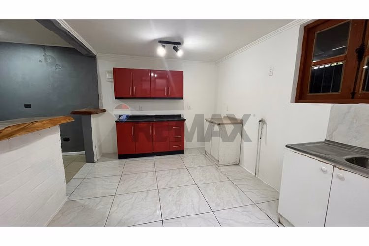 Encantadora casa en buin: modernidad y comodidad - Imagen 8